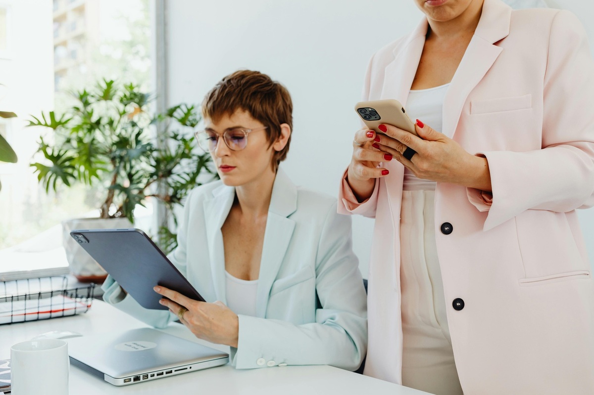 Oligopol s dominantnou firmou: fungovanie a vplyv na trh